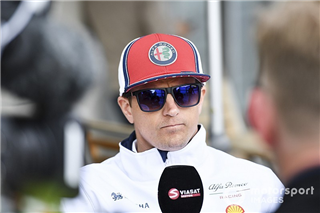 Райкконен розкритикував FIA через інцидент з люком на ГП Азербайджану