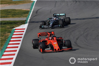 Хемілтон: Ferrari насправді може випереджати Mercedes на півсекунди