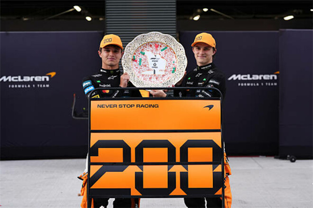 Макларен виграв 200 гонок у Формулі-1. Попереду лише одна команда