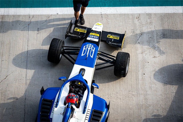 Українець оголосив про завершення кар’єри у Формулах