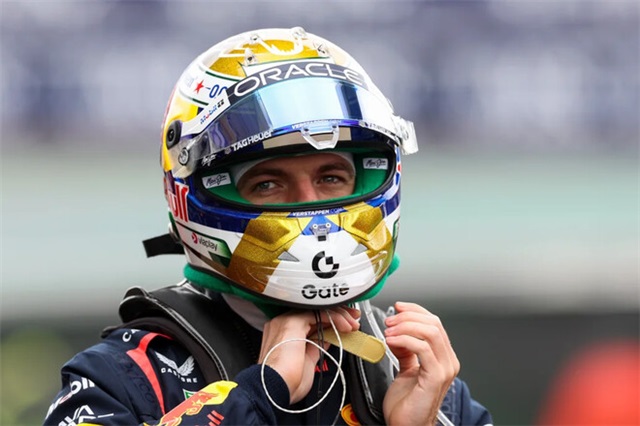 Зак Браун: «Ферстаппен зарозумілий. Хемілтон мав стати 8-разовим чемпіоном»