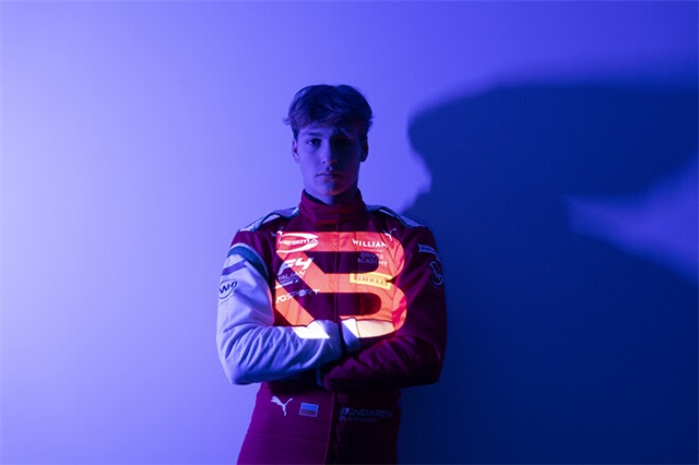 Українець підписав контракт на наступний сезон із командою Ф1