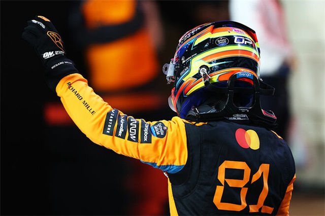 Провал Ферстаппена, суперколо Піастрі і де втратив поул Мерседес