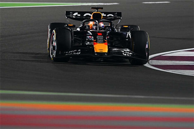 Ферстаппен виграв гонку у Катарі, долю титулу вирішить останній етап