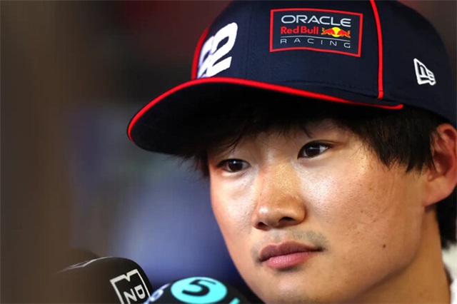 Ред Булл прийняв рішення щодо майбутнього свого пілота