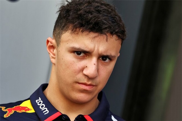 Стало відомо скільки отримає напарник Ферстаппена у 2026 році