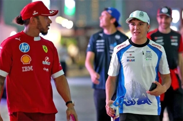 Гамілтон: «Ми знаємо, що відбувається, коли гонщики переходять у Ред Булл»