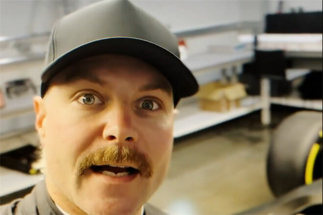 «Це моє місце». Пілот Каділлак Ф1 показав частину свого боліда